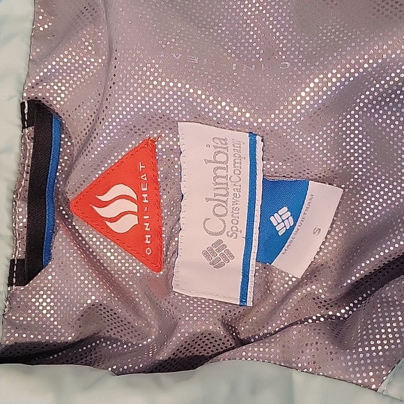 Columbia Vest, Size Small - Picture 4 of 5